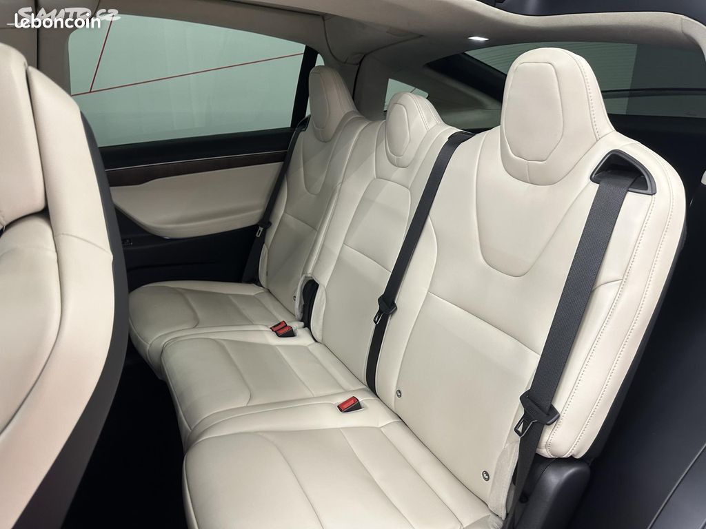 TESLA MODEL X Performance Dual P100D 772ch AWD | Autopilot • Caméra 360° • Toit ouvrant • Cuir • 4x4 (image 8)