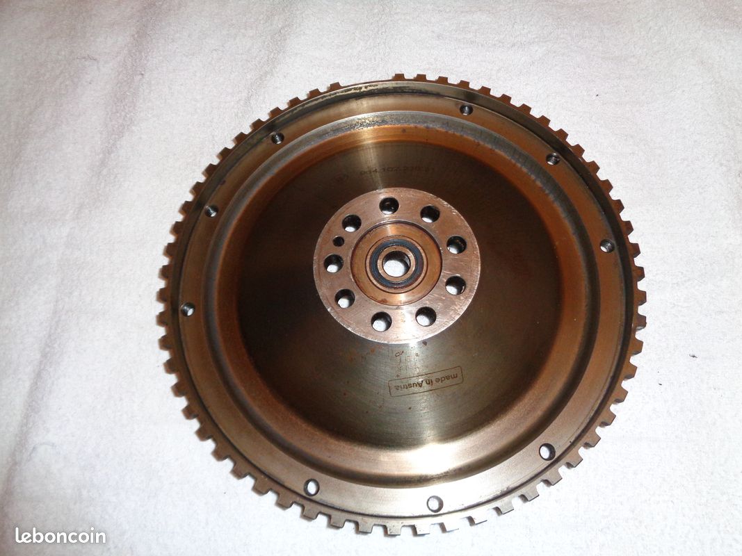 Volant Moteur Porsche 964 Carrera 2 / 4 / 993 RS ref: 964 102 239 31 d'origine (image 1)