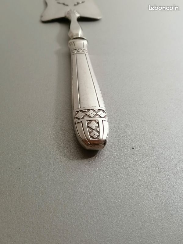 Louche ART DECO Modèle GRAND PRIX DE MONACO Métal Argenté Couvert