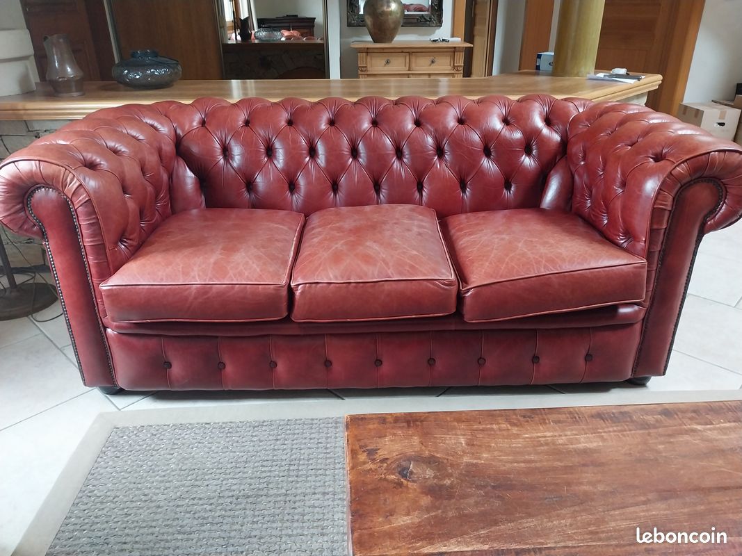 Canapé chesterfield cuir bordeaux vintage | Selency