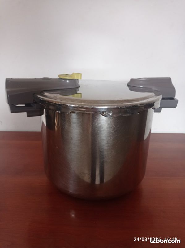 LuxSeb Cocotte Clipso Precision 6L inox 18/10 Compatible induction | Confiserie Du Bonheur