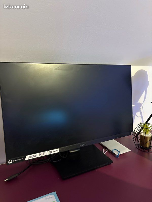 Écran PC Iiyama 75Hz 27" en très bon état (image 1)