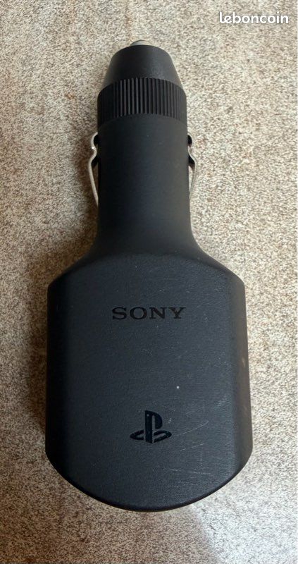 Chargeur Allume-Cigares PS Vita (image 1)