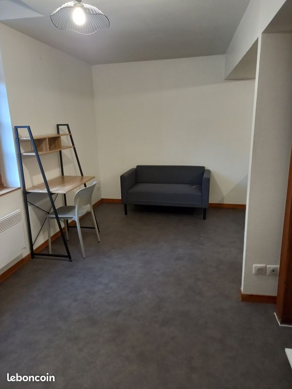 Appartement 1 pièce 25 m² · à Laval · 25 m² · 340 €