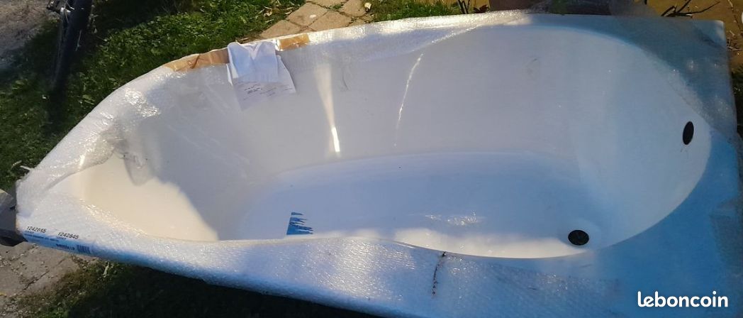 Baignoire neuve 160x100 (image 1)