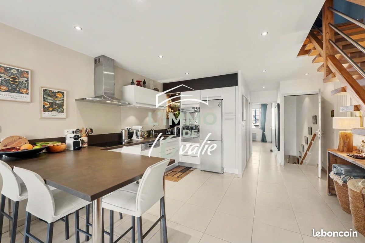 Maison 4 pièces 119 m² · à Grenade · 119 m² · 328 000 €