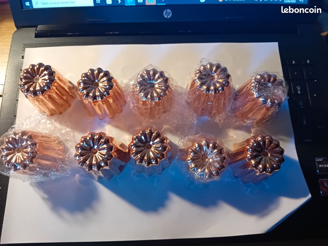 Lot de 10 moules à canelés cannelés bordelais en cuivre étamé de 45 mm de diamètre- NEUF - (image 2)