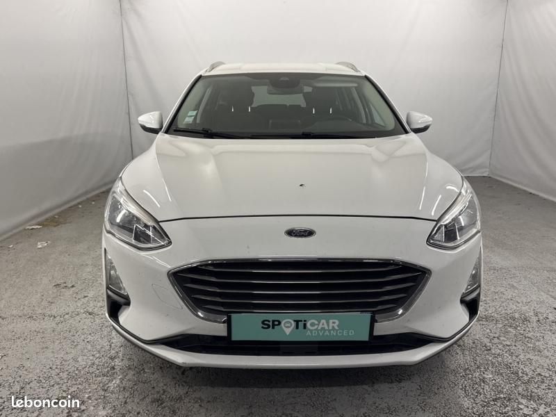 Ford Focus SW 1.0 EcoBoost 125ch Titanium (image 2)