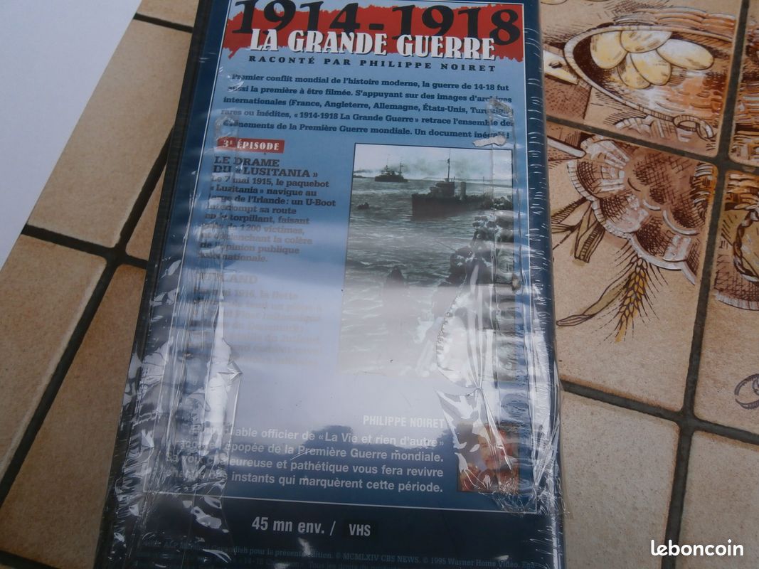 Cassette vidéo de guerre (image 2)