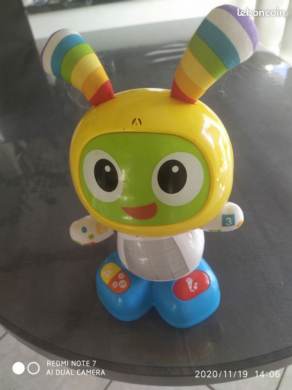 Robot bebo fisher price (image 1)