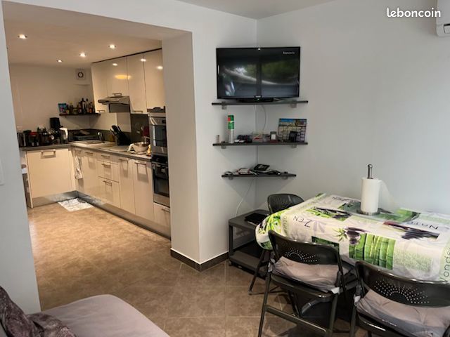 Appartement 2 pièces 27 m² · à Sanary-sur-Mer · 27 m² · 1 000 €/mois