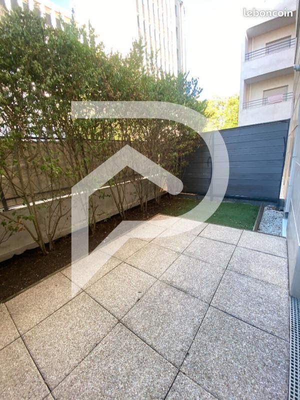 Appartement 1 pièce 23 m² · à Orléans · 23 m² · 463 €/mois