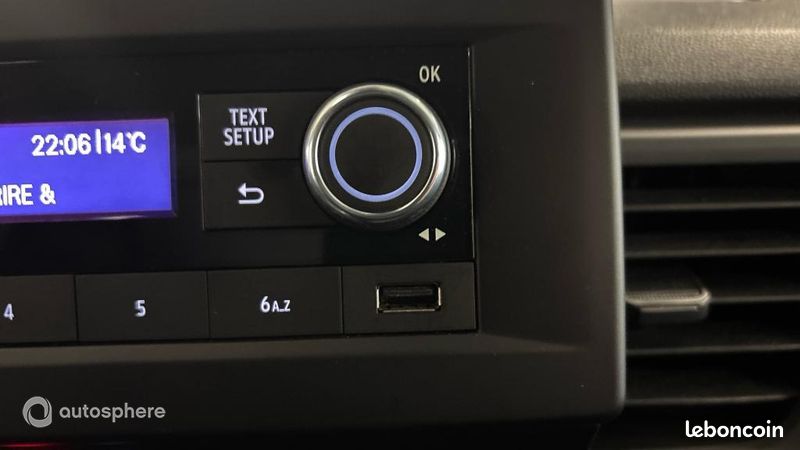 Renault Trafic Véhicule utilitaire ou Société L1H1 3T 2.0 Blue dCi 130ch Confort (image 21)