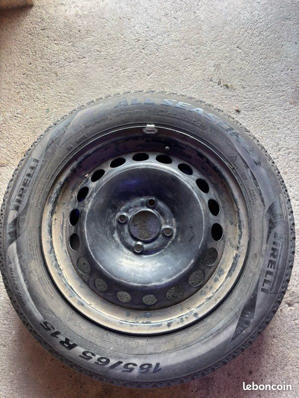 Roue clio 4 (image 1)