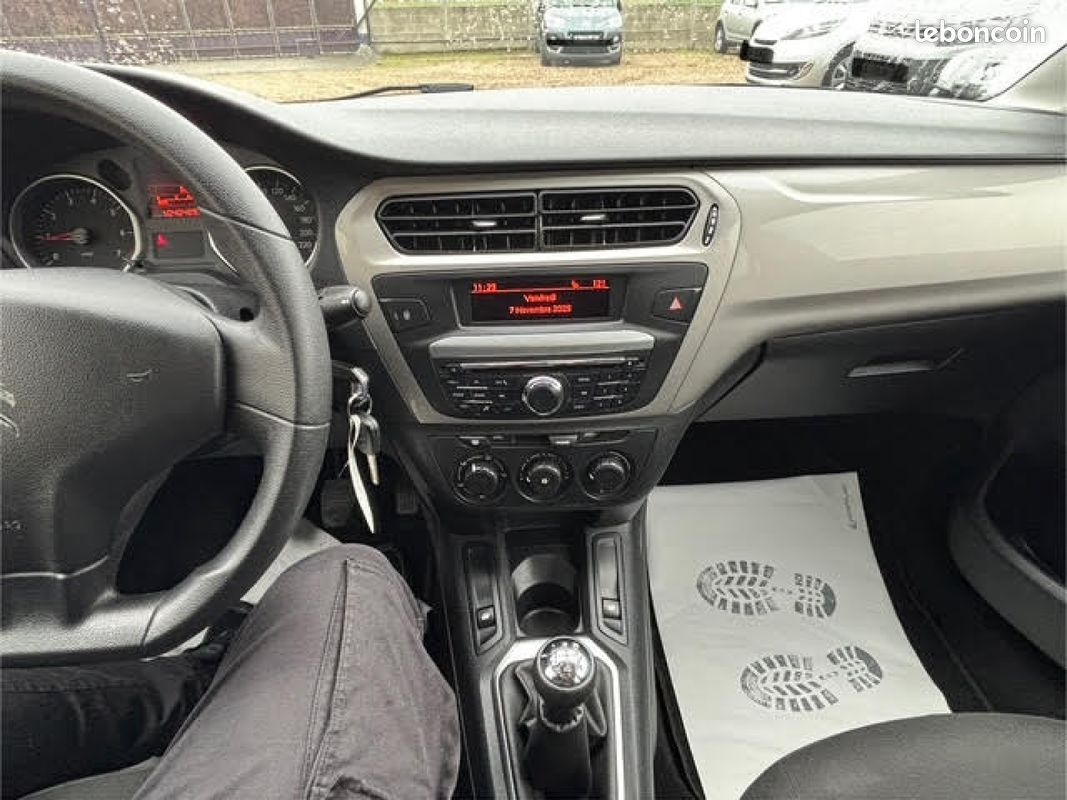 CITROEN C-ELYSEE 1.2 PureTech 82 CV Confort 40492 KM 11/2016 (image 15)