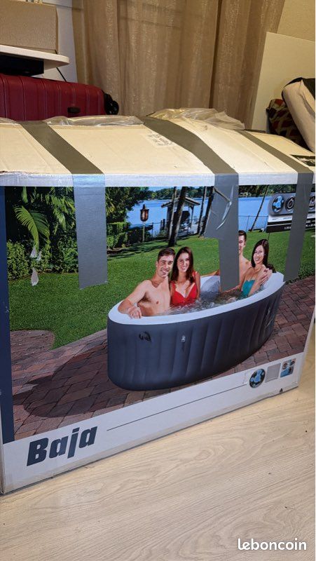 Jacuzzi (image 2)