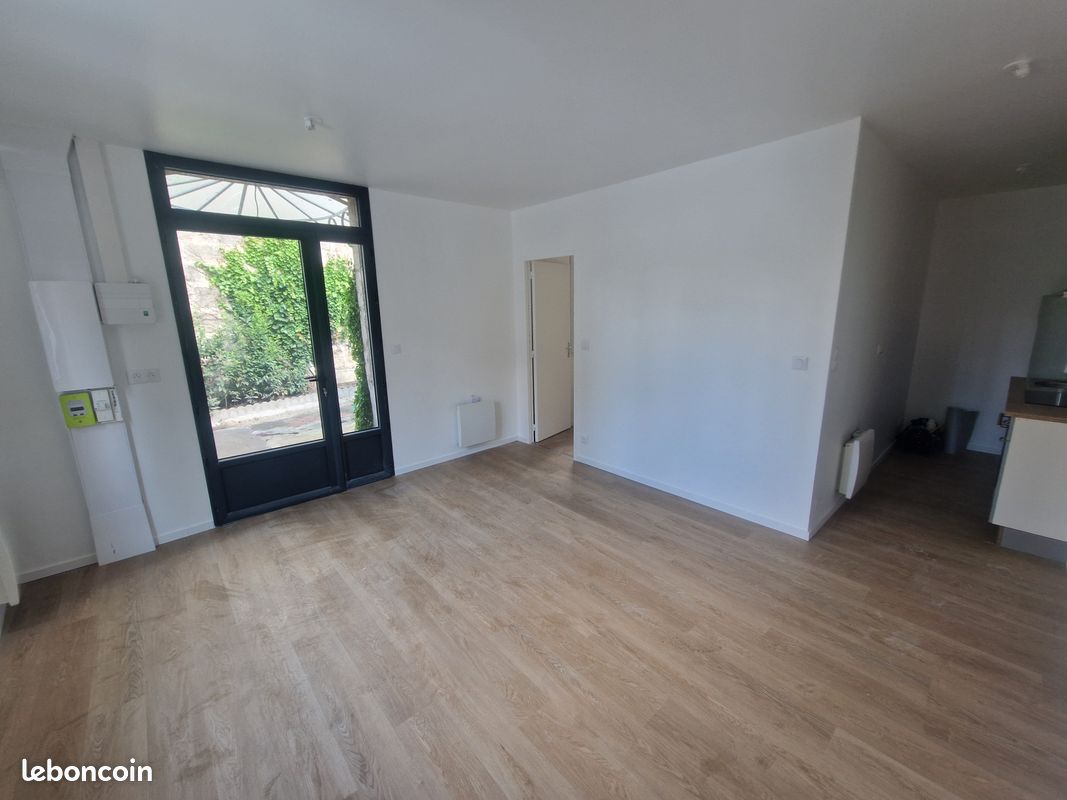 Maison 2 pièces 38 m² · à Brive-la-Gaillarde · 38 m² · 550 €