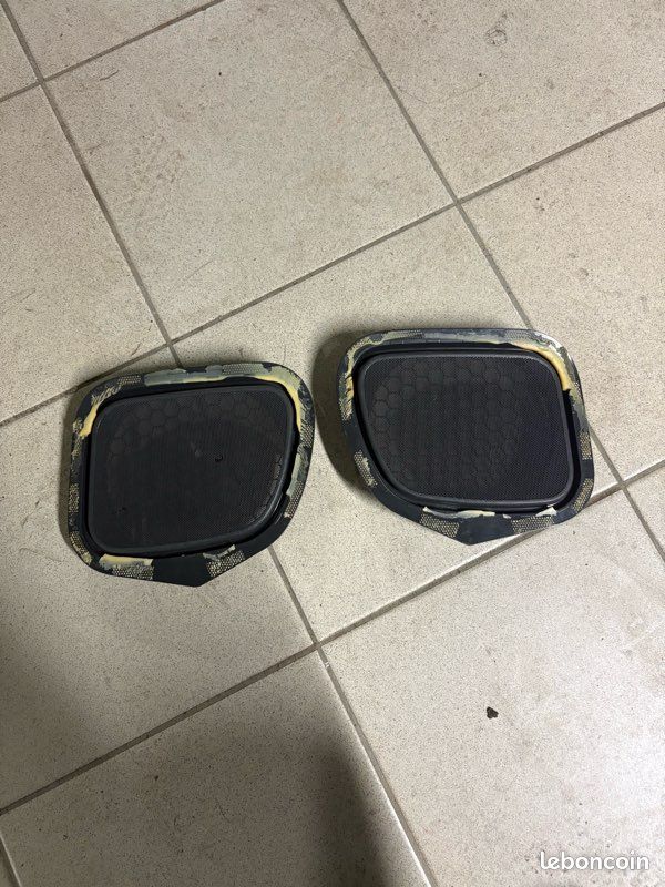Support haut parleur Audi a3 8l (image 2)
