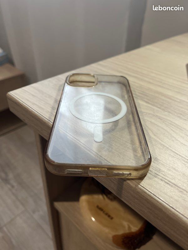 Coque d’iPhone 13 (image 3)