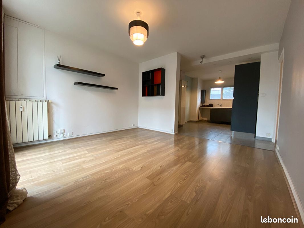 Appartement 3 pièces 58 m² · à Annecy · 58 m² · 1 112 €/mois