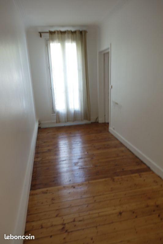 Appartement 3 pièces 45 m² · à Paris · 45 m² · 335 000 €