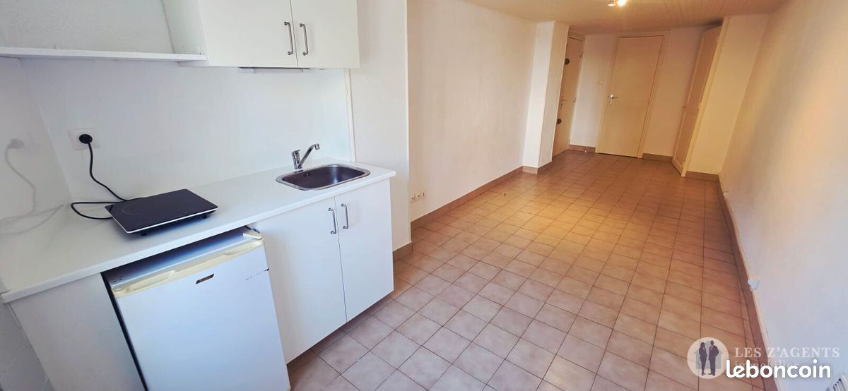 Appartement 1 pièce 21 m² · à Grenoble · 21 m² · 393 €/mois