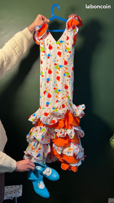 Robe flamenco enfant 10-12ans avec chaussures (image 1)