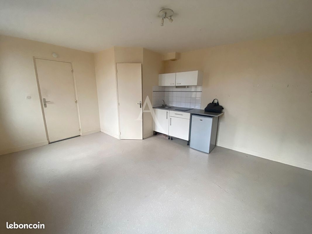 Appartement 1 pièce 30 m² · à Orléans · 30 m² · 460 €