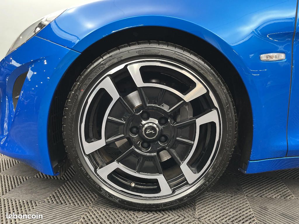 Alpine A110 1.8T 252 ch Légende (image 23)