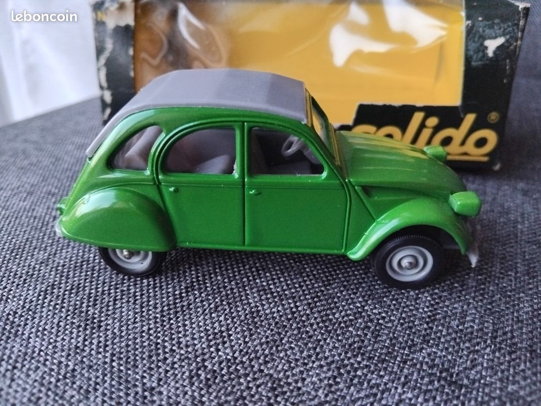 Modèle Réduit Solido Citroën 2CV6 Orange 1/43 - Échelle 1/43, Métal - Occasion En Très Bon état Avec Boîte