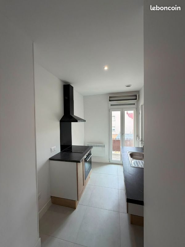 Appartement 1 pièce 28 m² · à Metz · 28 m² · 595 €
