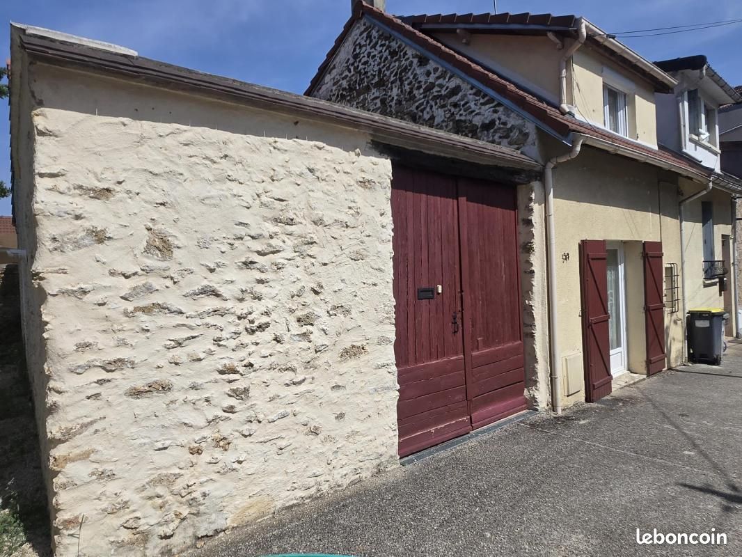 Maison 5 pièces 98 m² · à Boussy-Saint-Antoine · 98 m² · 249 000 €