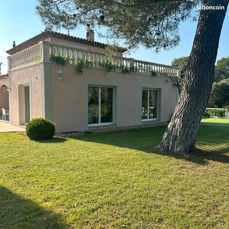 Villa à louer pour août à lorgues 6 à 10 personnes (image 1)