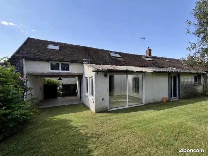 Maison 4 pièces 127 m² · à Villemer · 127 m² · 190 000 €