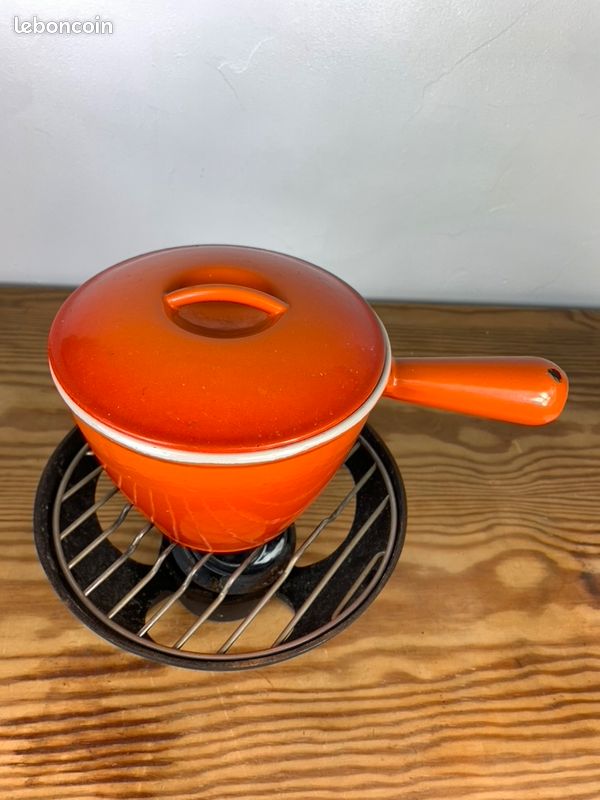 Ancien Caquelon / Poêlon / Casserole Le Creuset 22 Cm - Made In France - Vintage