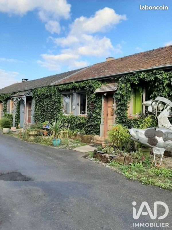 Maison 5 pièces 165 m² · à Villac · 165 m² · 175 000 €