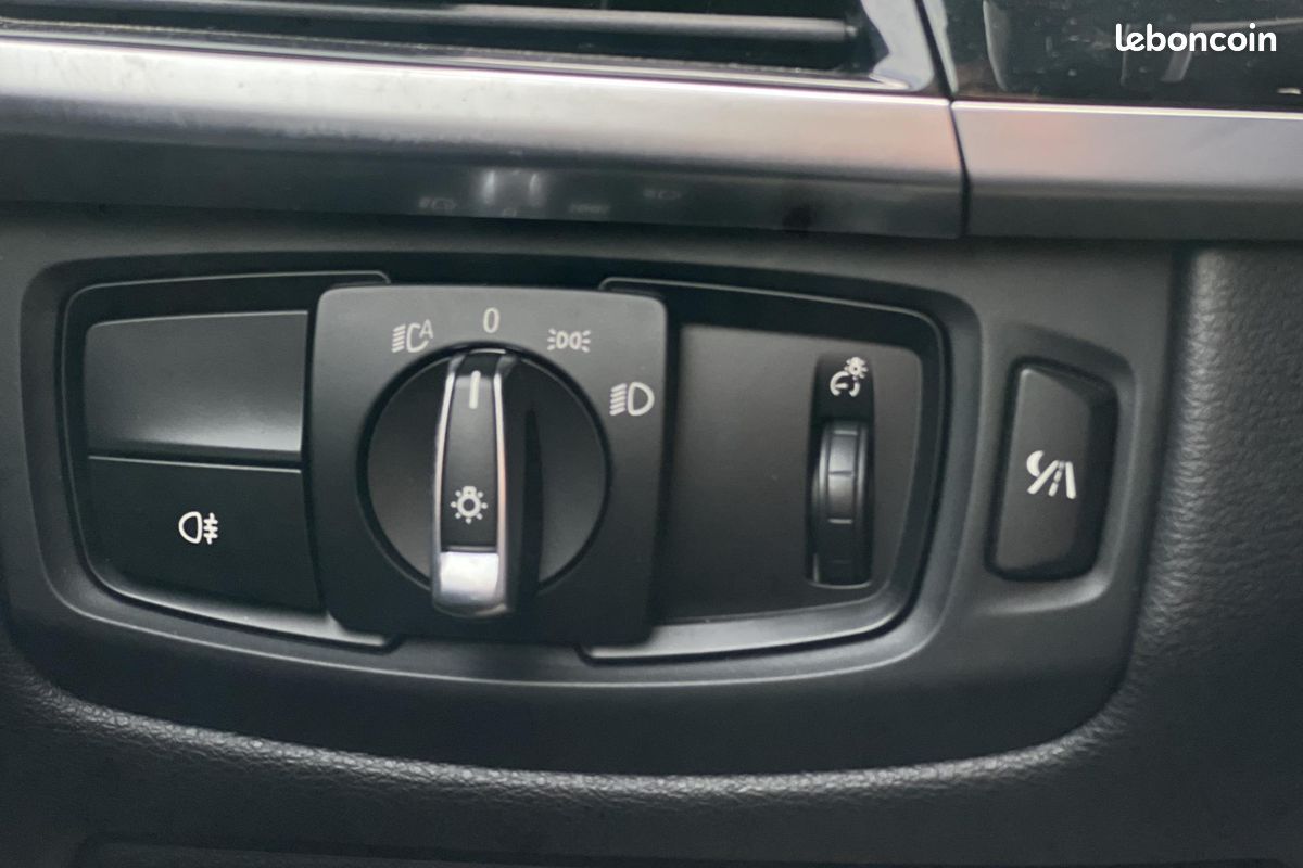 BMW X5 M - BVA F85 575cv / HUD / Bang & olufsen / Toit pano./ Moteur neuf (image 32)