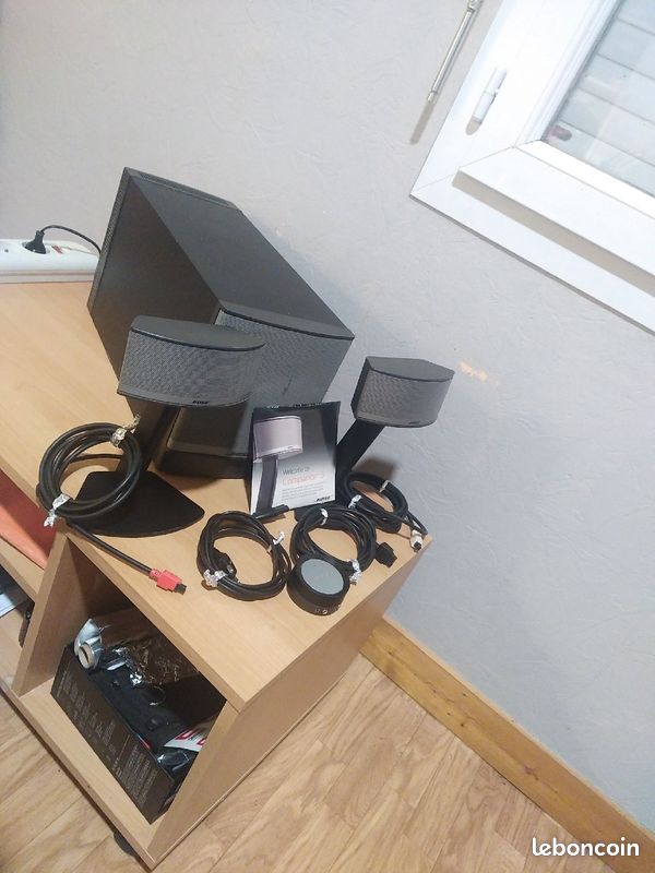 BOSE Companion 5 (image 1)