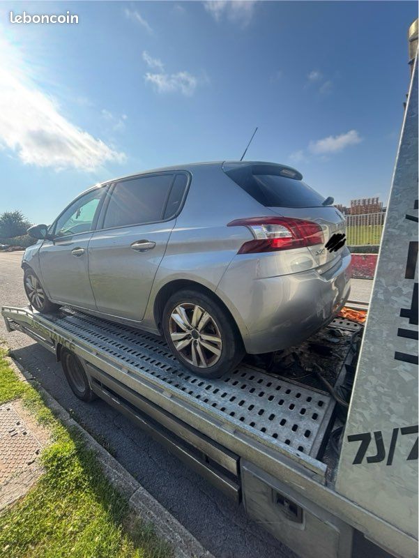 Peugeot 308 t9 (image 3)