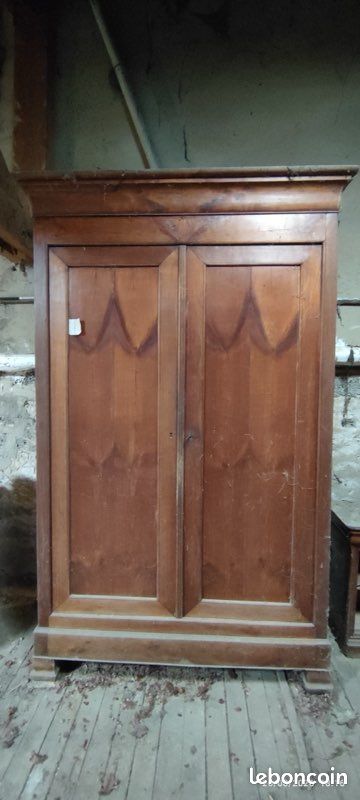 Armoire penderie bois massif (image 1)