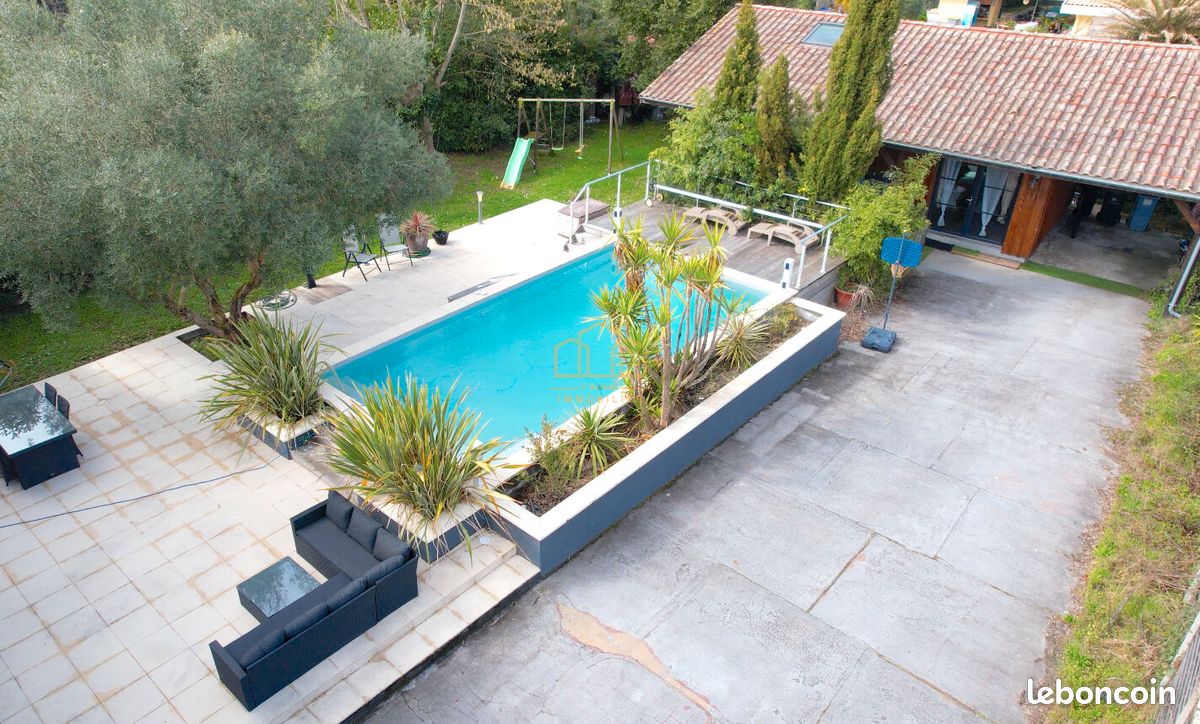 Maison 5 pièces 177 m² · à La Teste-de-Buch · 177 m² · 799 990 €