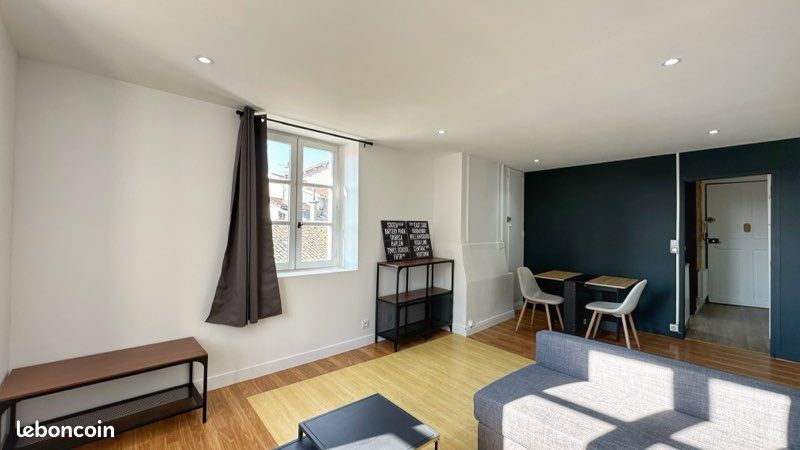 Appartement 1 pièce 30 m² · à Voiron · 30 m² · 550 €/mois