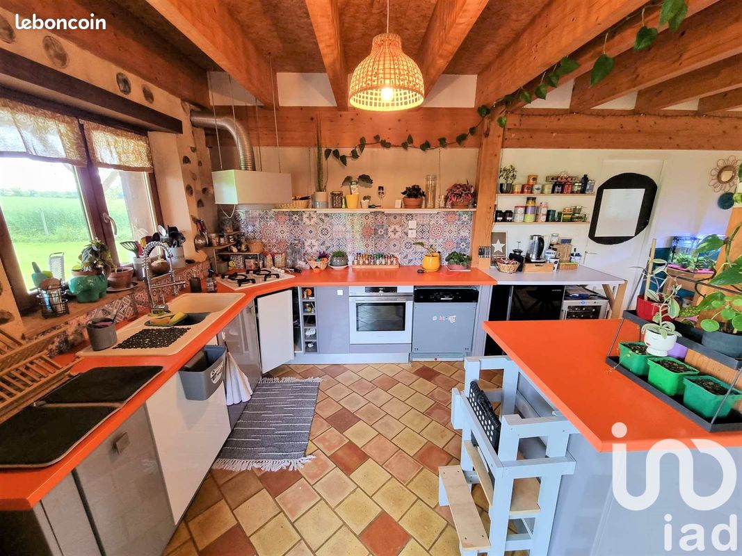 Maison en bois 5 pièces 135 m² - Les Forges 79340 (image principale 3)