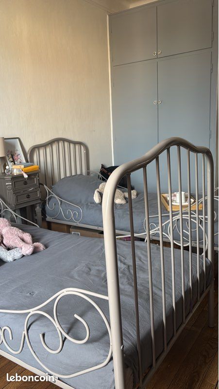 Lit évolutif en fer forgé avec matelas (image 3)