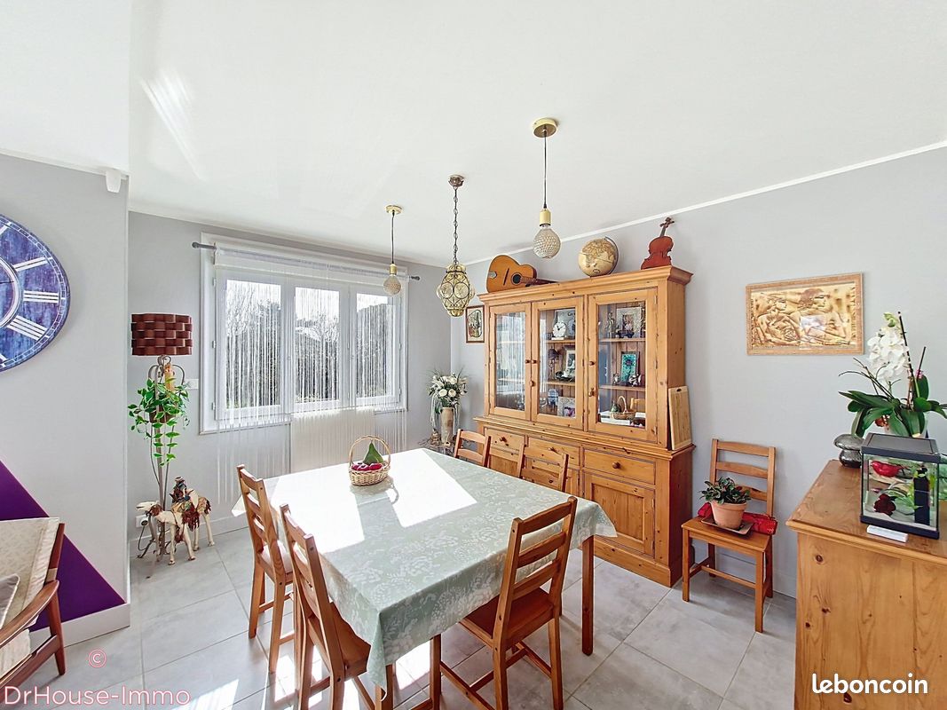 Maison 6 pièces 150 m² · à Chauray · 150 m² · 349 900 €