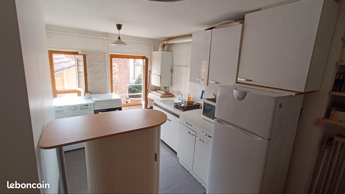 Appartement 2 pièces 53 m² · à Roanne · 53 m² · 420 €