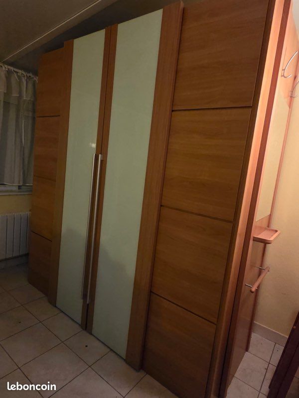 Dressing (image 1)