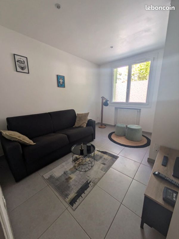 Appartement 1 pièce 27 m² · à Romans-sur-Isère · 27 m² · 590 €