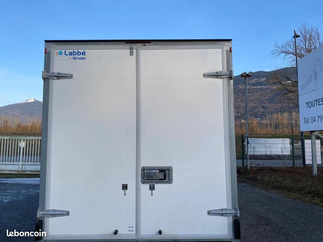 Ford Transit 20 m3 2.0 tdci 160 cv (image 10)