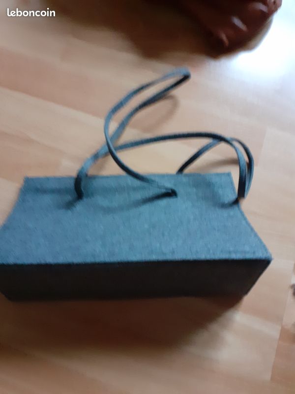Sacs pour fetes pas d'envoi (image 1)
